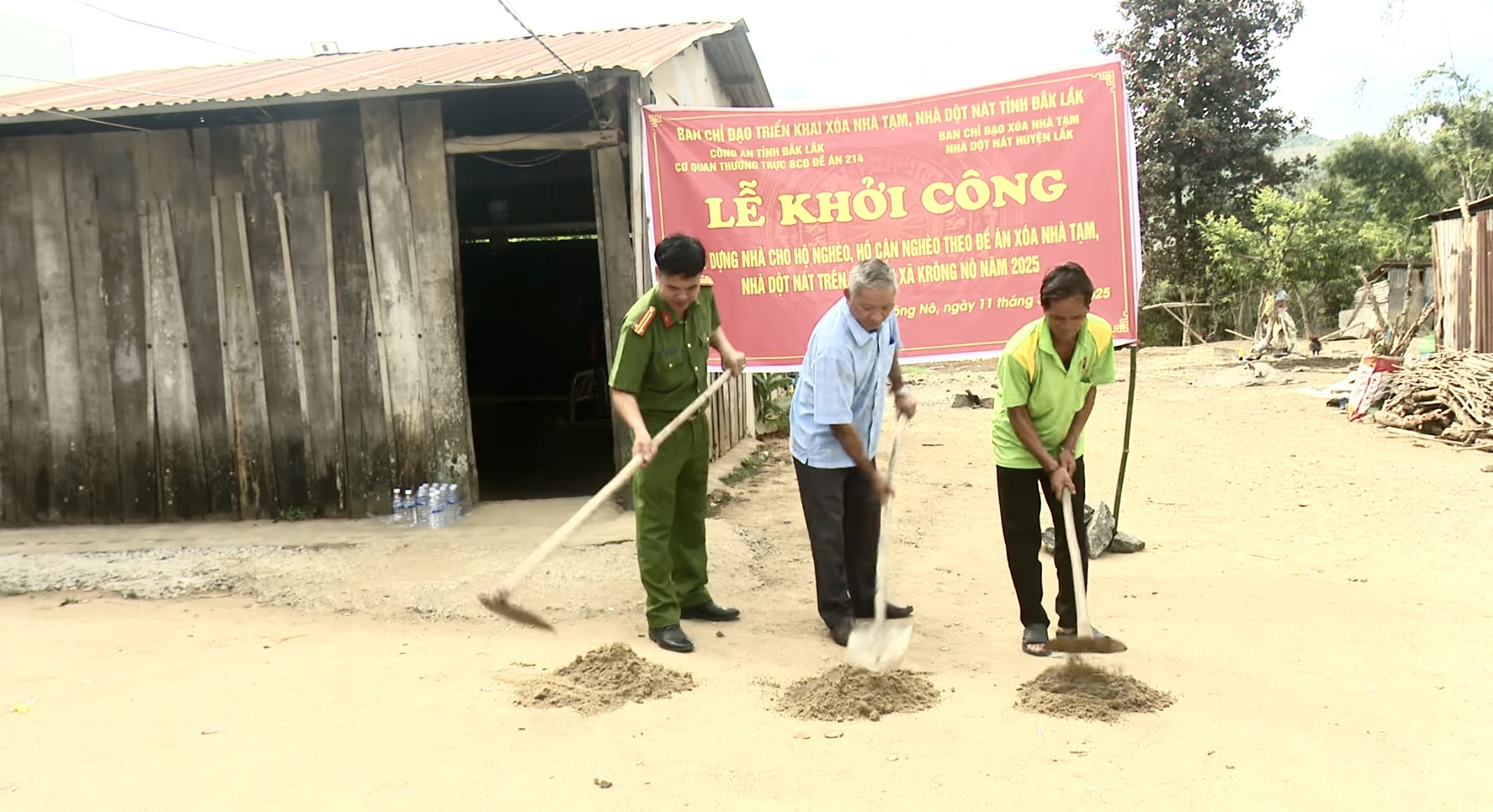 Lễ khởi công xây nhà cho hộ nghèo xã Krông Nô