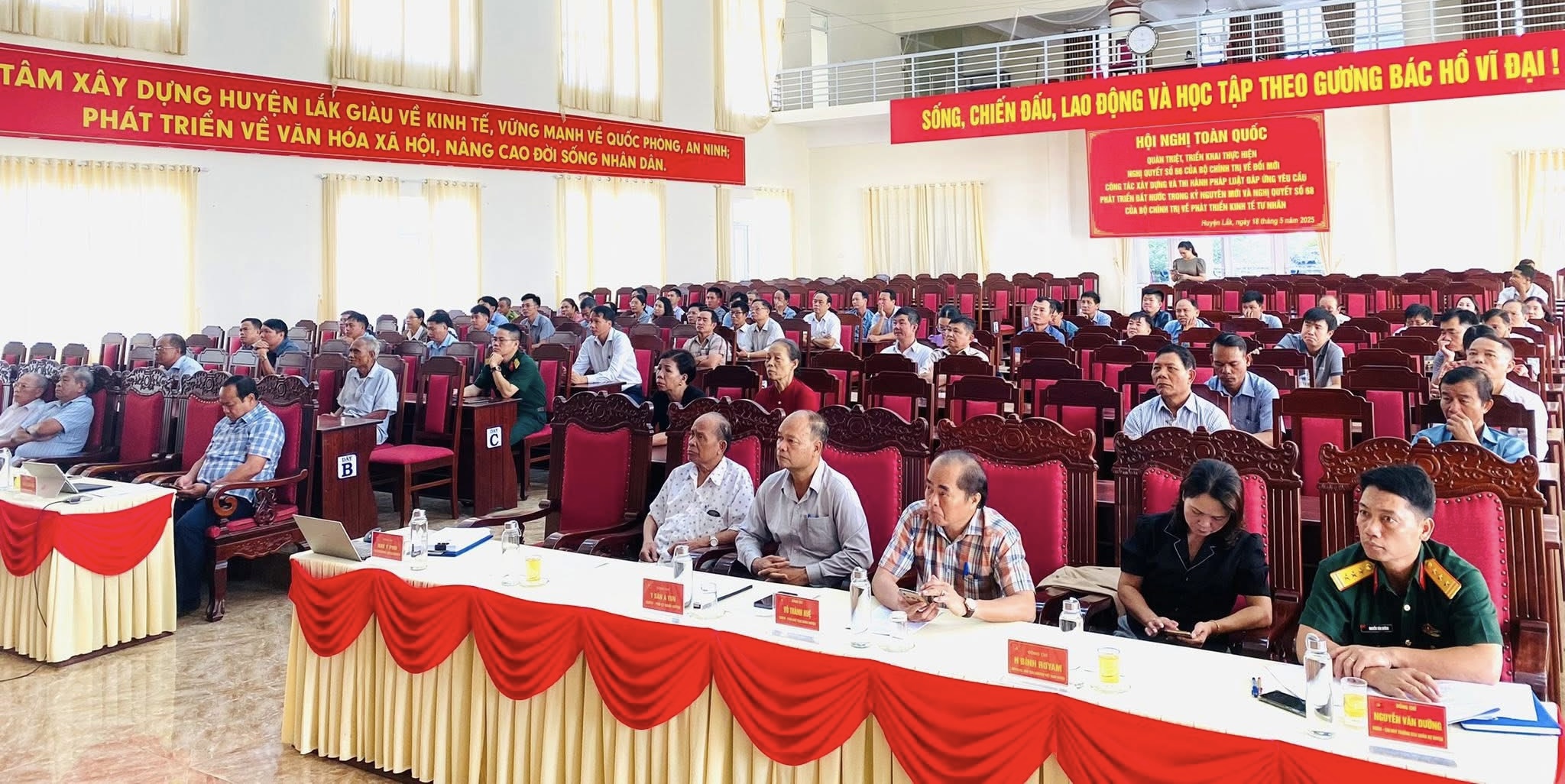 Hội nghị toàn quốc quán triệt, triển khai thực hiện Nghị quyết số 66 và Nghị quyết 68 của Bộ chính trị