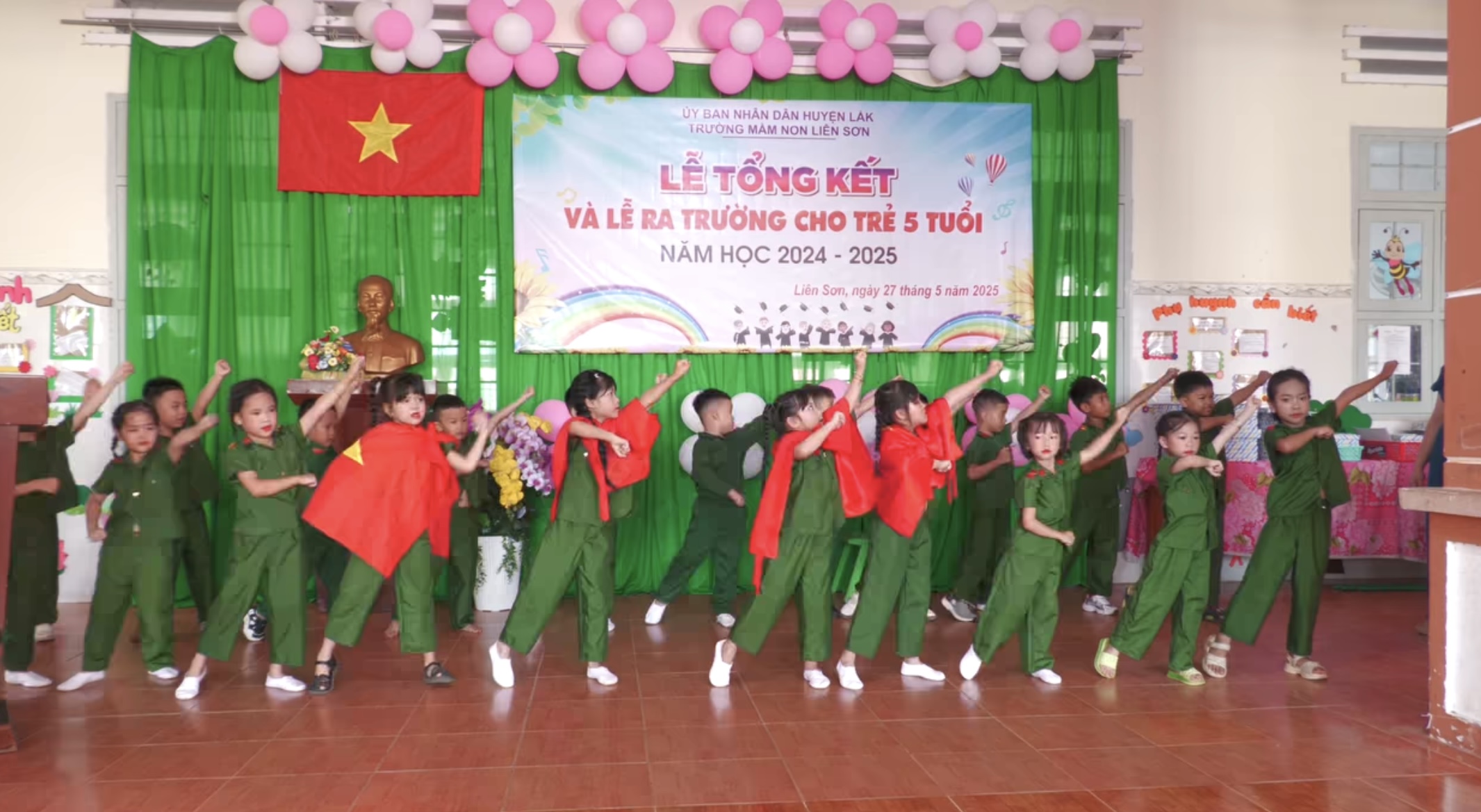 Trường Mầm non Liên Sơn tổ chức lễ tổng kết và lễ ra trường cho các trẻ 5 tuổi, năm học 2024 – 2025