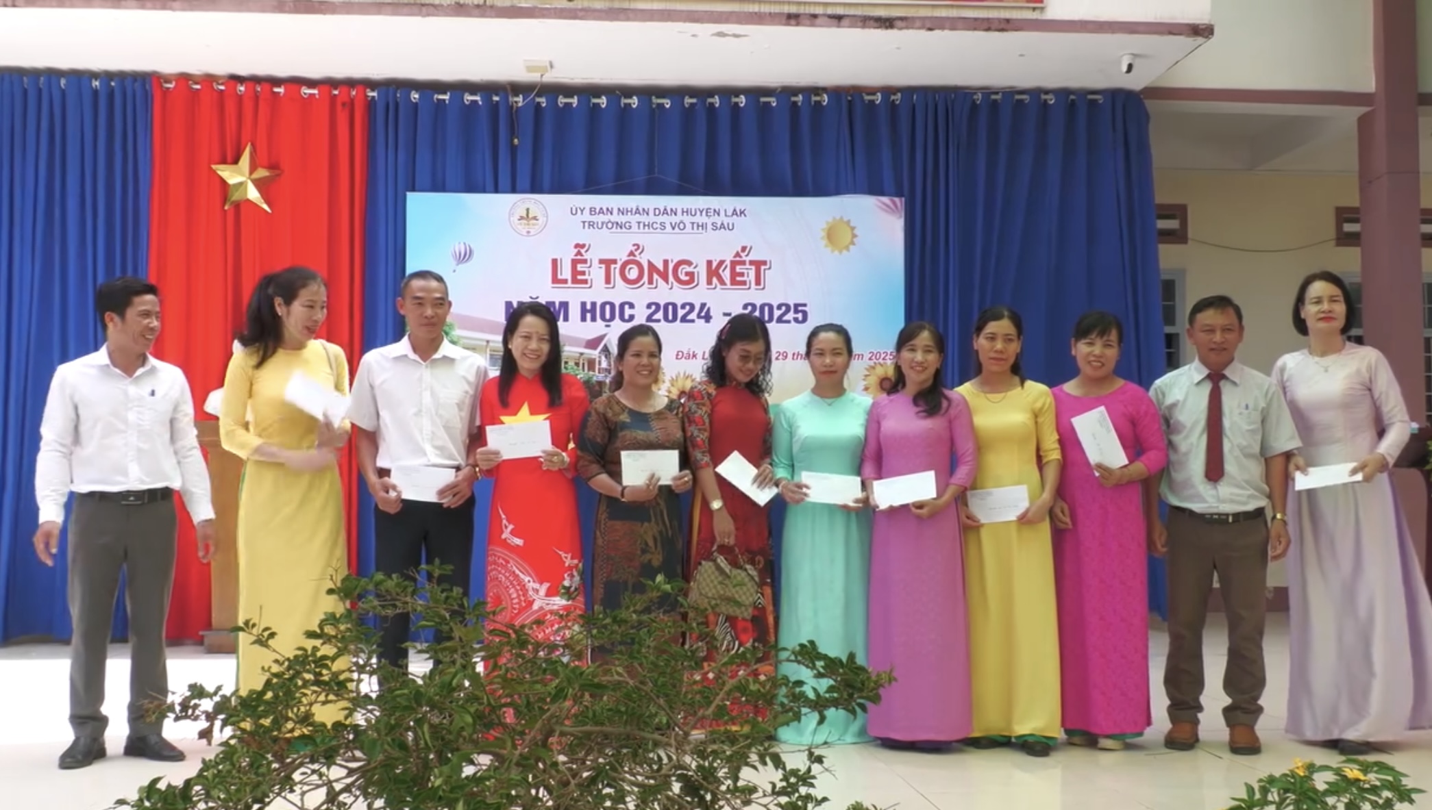 Trường THCS Võ Thị Sáu xã Đắk Liêng tổng kết năm học 2024 – 2025