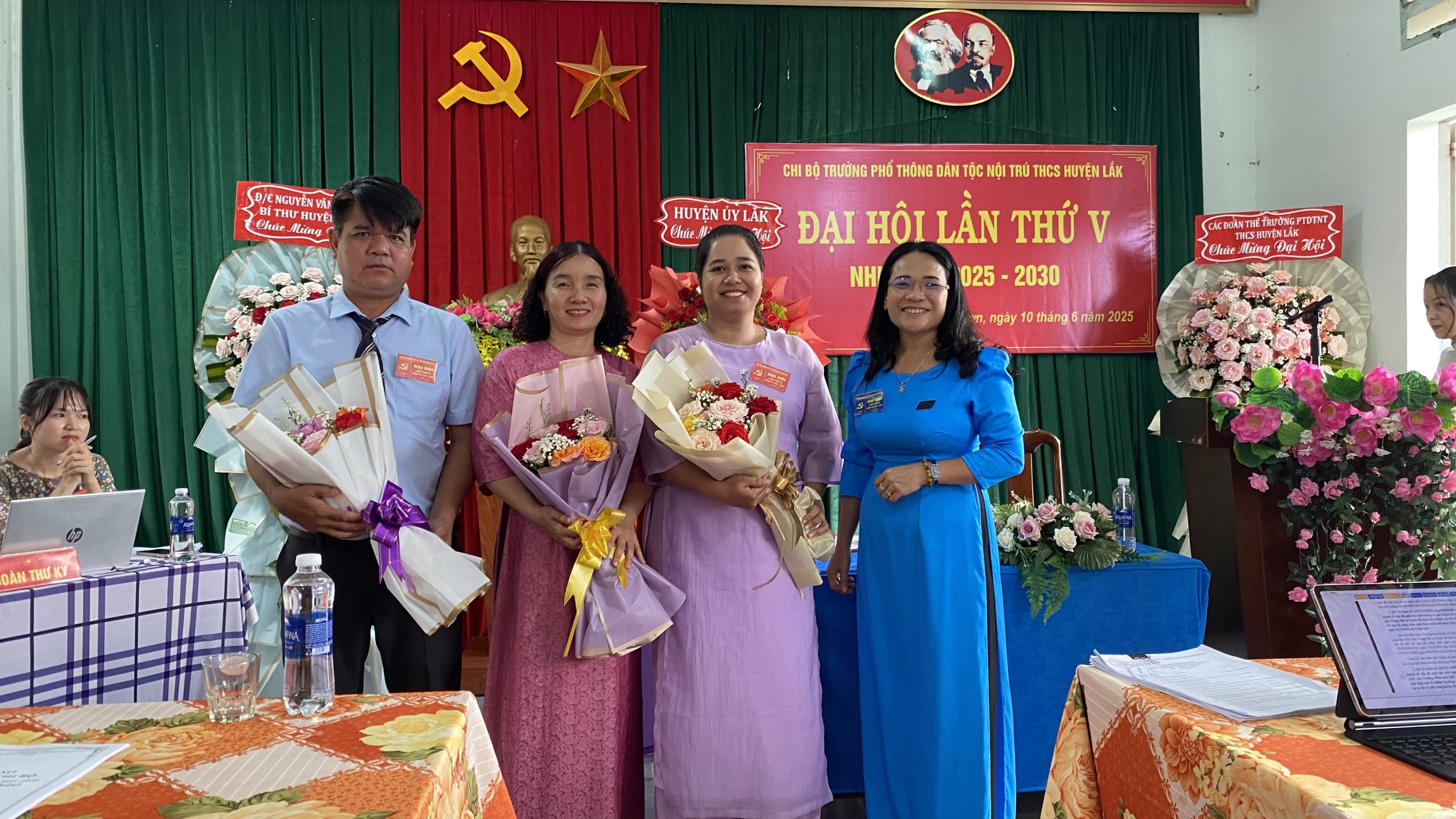 Đại hội Chi bộ Trường PT Dân tộc Nội trú THCS huyện Lắk lần thứ V, nhiệm kỳ 2025 – 2030