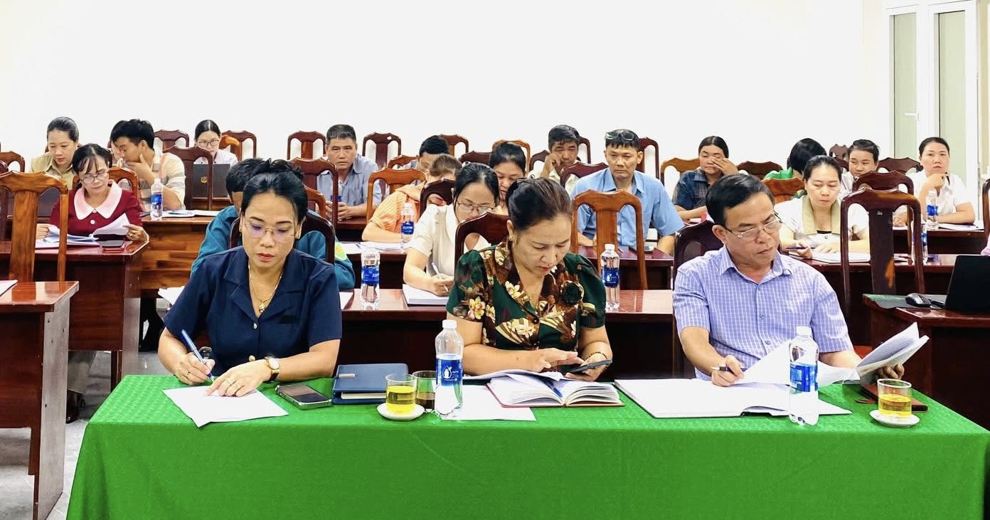 UBND xã Liên Sơn Lắk tổ chức hội nghị đánh giá kết quả 01 tháng thực hiện mô hình chính quyền địa phương hai cấp