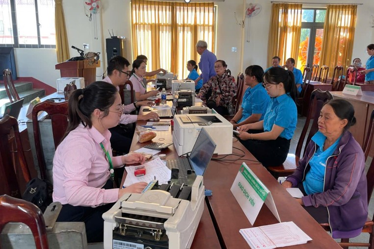 NHCSXH -Cầu nối chuyển tải nguồn vốn tín dụng ưu đãi