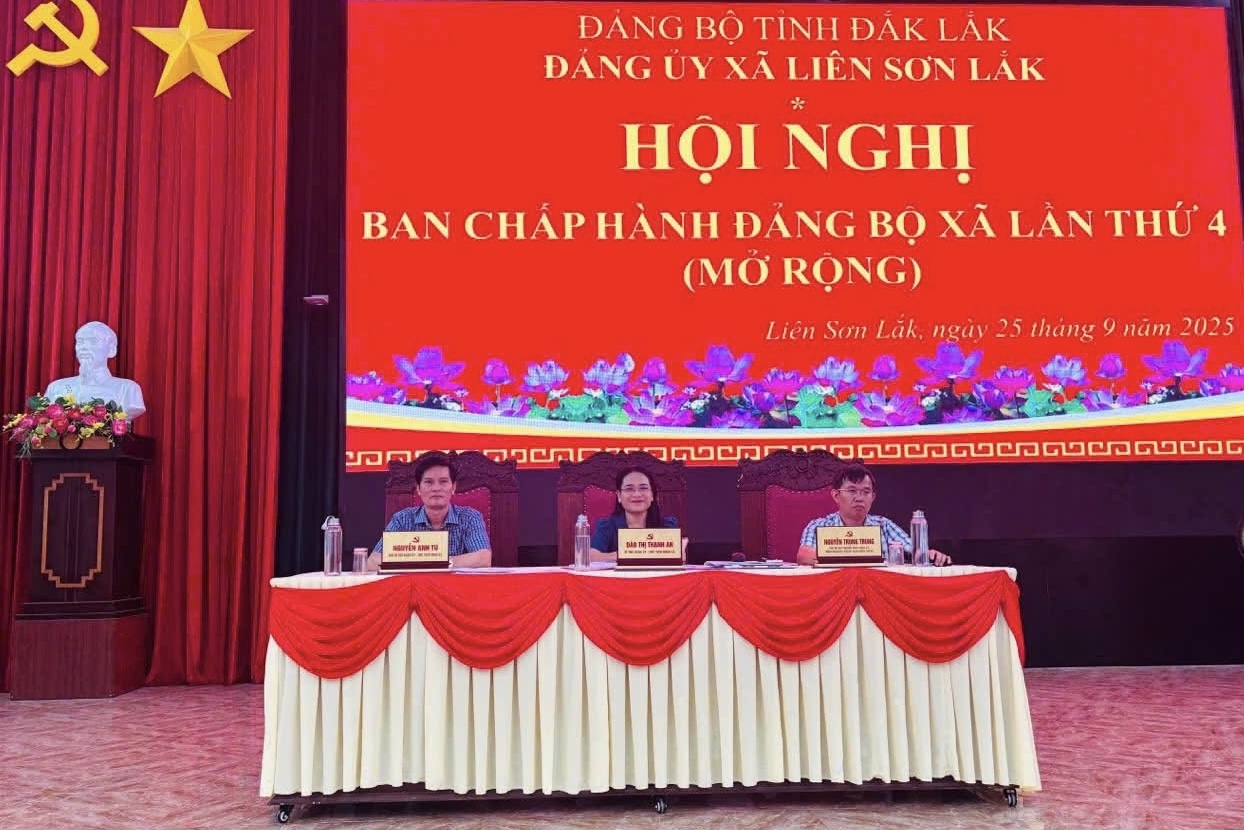Hội nghị ban chấp hành đảng bộ xã Liên Sơn Lắk lần thứ IV (mở rộng)