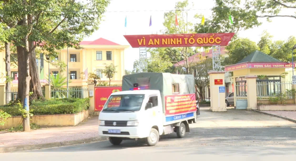 Công an xã Liên Sơn Lắk ra quân cao điểm tấn công trấn áp bảo đảm an ninh trât tự